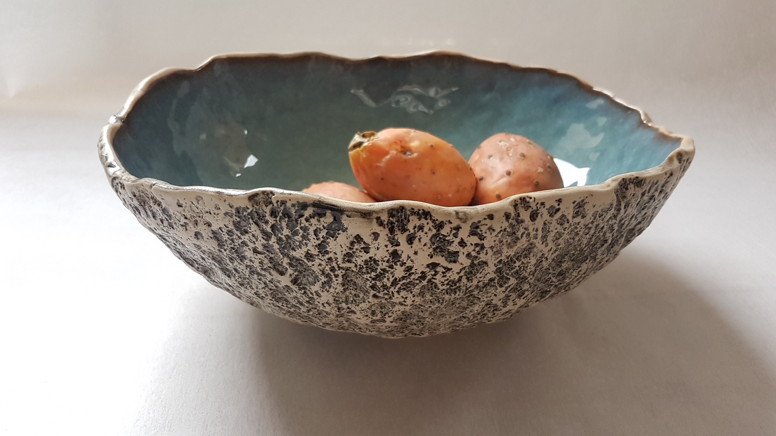 Pottery clearance fruit bowl