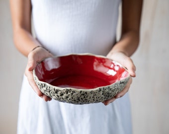 Bol à pâtes en céramique rouge Poterie faite main Bol en céramique fait main pour plats simples ou ramen