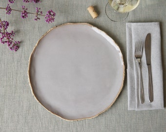 Taupe dinner plate | Handmade | Ceramic plate | Stoneware plates | Tableware | Organic kitchen | Modern kitchen | Pottery dinnerware