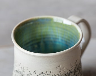 Mug fait main bio vert forêt Grande tasse à café Tasse à thé faite main Tasse à cappuccino Mug en grès Mug vert Poterie céramique | Cadeau d'anniversaire