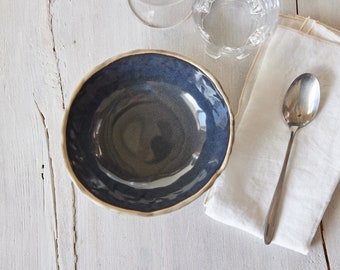 Bol pour petit-déjeuner Bol à céréales Bol fait main Poterie jetée au tour Bol à soupe bleu nuit