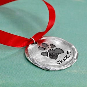 Round Ornament with your Pawprint