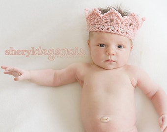 CROCHET PATTERN  - Princess or Prince Crochet Crown  Newborn PATTERN 002  -  Great Photography Prop pattern