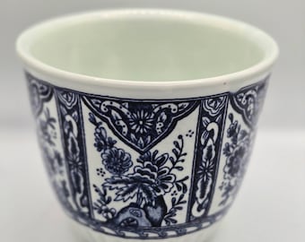 デルフトブルーの花柄陶器プランター：ロイヤルスフィンクス オランダ