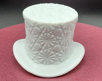 1960s Fenton Milk Glass Top Hat In Daisy & Button Pattern Vintage. 3.5" tall x 5" wide.