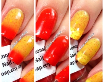 Color Changing Nail Polish - Strawberry Lemonade - Red to Yellow - Gift for Woman, Mom, Sister - Full Size - FREE U.S. SHIPPING