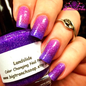 Ombre Color Changing Thermal Nail Polish - &quot;Landslide&quot;- Pink to Purple Glitter - FREE U.S. SHIPPING - Temperature Changing