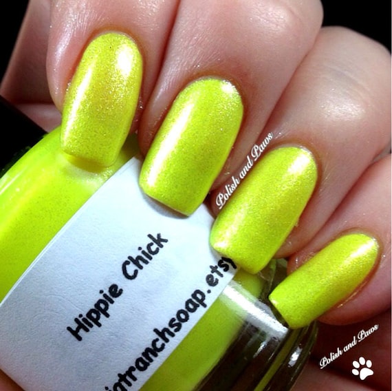 Phosphorescent nail polish sale