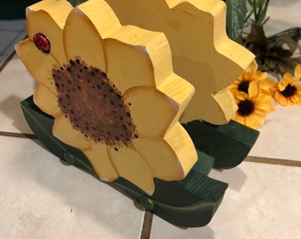 Sunflower napkin holder