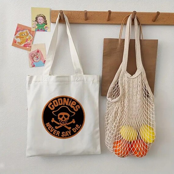 Skull Design Custom Canvas Tote Bag – Personalized Punk Gothic