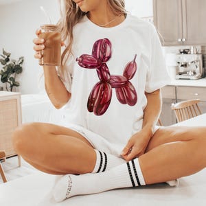 Balloon Dog Graphic Tee - Comfort Cotton Unisex T-Shirt