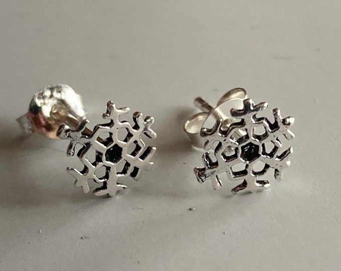 Snowflake sterling silver post earrings