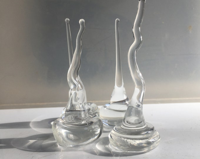 Ring holders glass