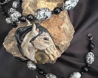 Gray horse sculpture  artisan necklace set