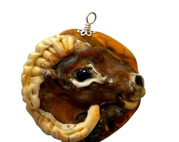 Big horn sheep pendant