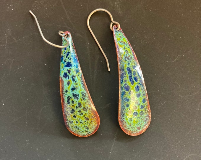 Reef enameled earrings