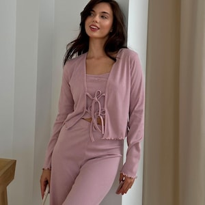 Pigiama rosa a coste - Comodo abbigliamento da casa, lunghezza personalizzabile