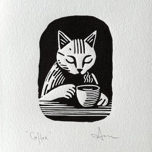 Linoleumsnitt med svart katt och kaffe: Handgjord, nyckfull väggkonst