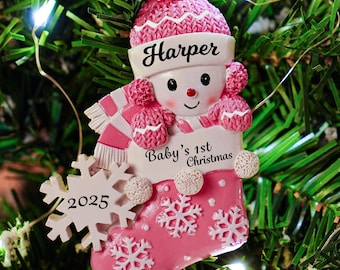 Personalisierter Weihnachtsbaumschmuck für Mädchen, Weihnachtsbaumschmuck für Babys erstes Weihnachtsfest 2026, Weihnachtsschneeflocken-Erinnerungsstück, Weihnachtsbaumschmuck für Kinder, Baby
