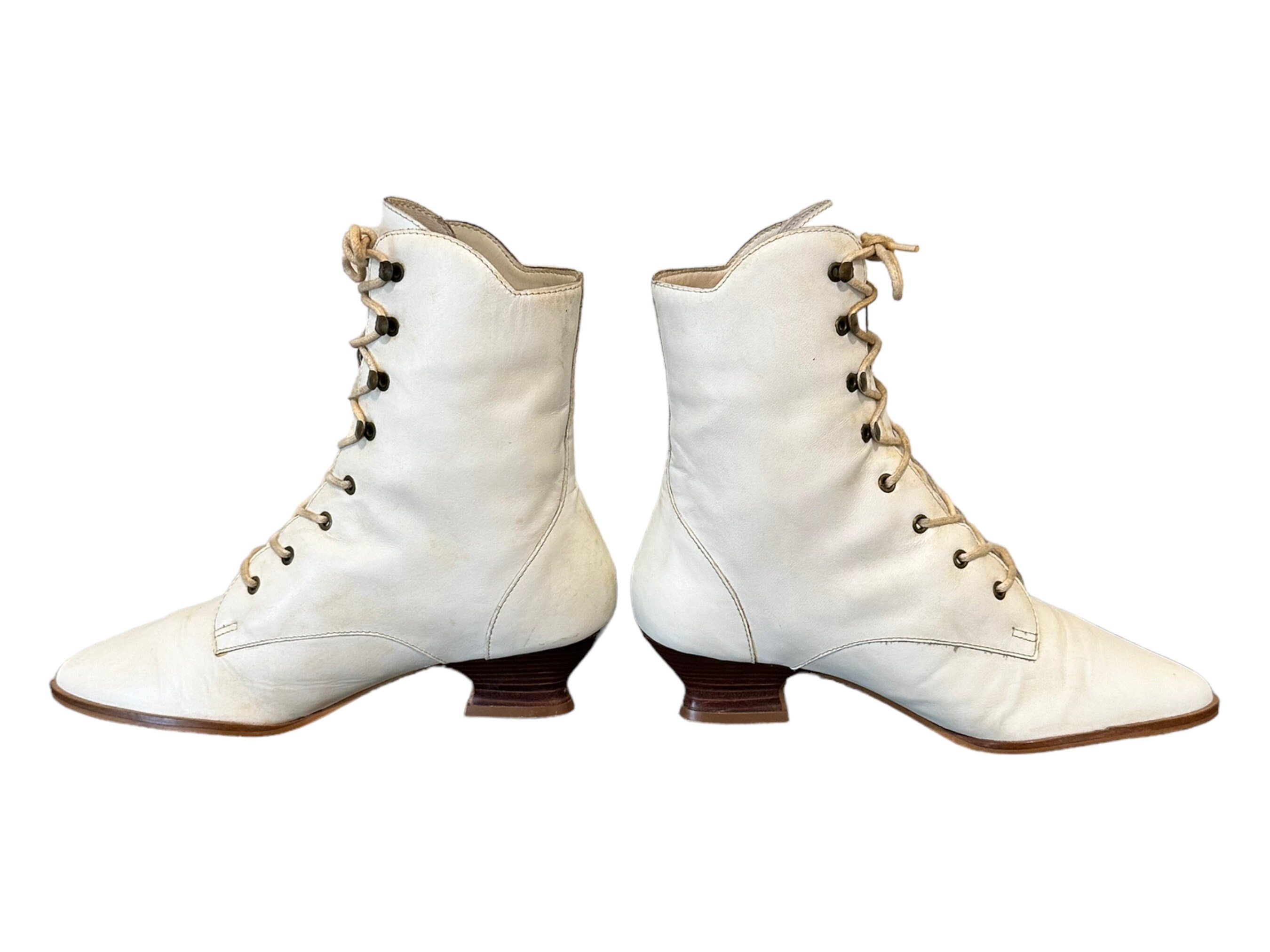 90s Vintage Eggshell White Lace up Women Ankle Boots-us