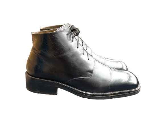 90s Vintage Hugo Boss Leather Ankle Boots: US Men display picture 3