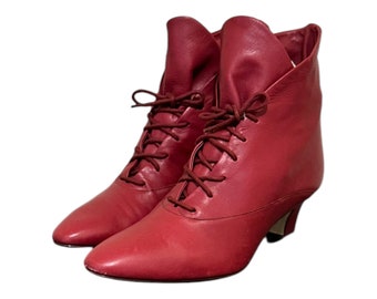 Vintage Boots-Red Boots-Ankle Boots-US Women Size 8-Pixie Boots-1990s-Lace Up Boots-Cranberry Red-Genuine Leather-Gift For Her-Vintage Women