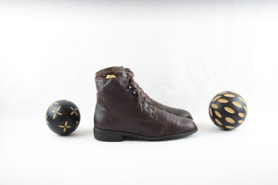Size 7.5 Vintage Boots-Vintage Woman Boots-Short L