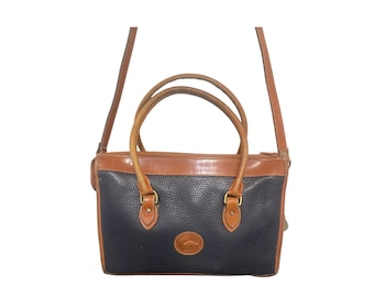 ヴィンテージ ドゥーニー＆バーク レザーショルダーバッグ：ネイビー