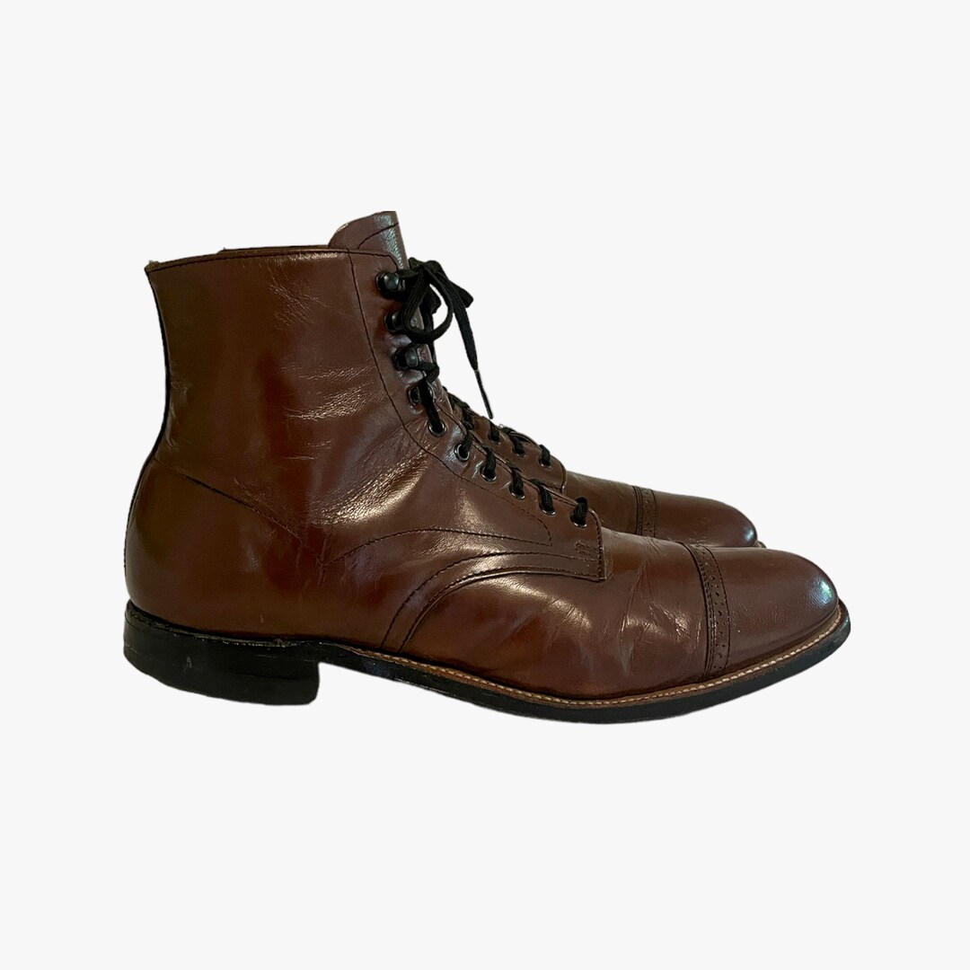 Vintage Stacy Adams Leather Ankle Boots: 1970s Brown Dress  display picture 1