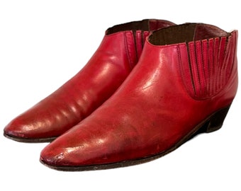 Vintage Boots-Red Boots-Men Dress Boots-US Men Size 10.5-Genuine Leather-Ankle Boots-Made In USA-Gift For Him-Vintage Men Wear-Boots.