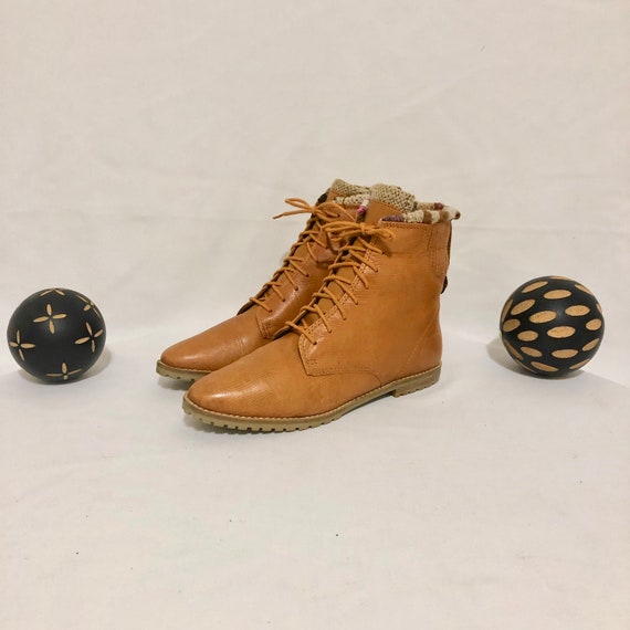 Vintage Ankle Boots. Sz 8.5M Short Burnt Orange Ge