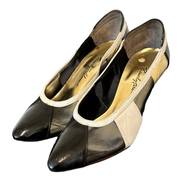 Vintage des années 80-escarpins femme-femme taille US 6,5-or blanc noir-chaussures-escarpins vintage-femmes vintage Wear.