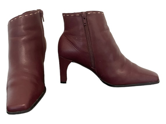 Vintage 1990s Burgundy Leather Women Ankle Boots-… - image 4