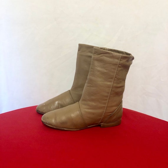 Light Brown 100% Genuine Leather 1980s Vintage Wom