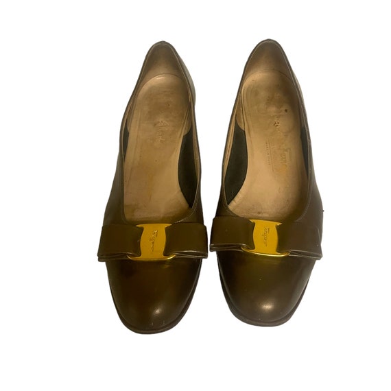 Salvatore Ferragamo-Bronze Vera Pumps-80s Vintage… - image 2