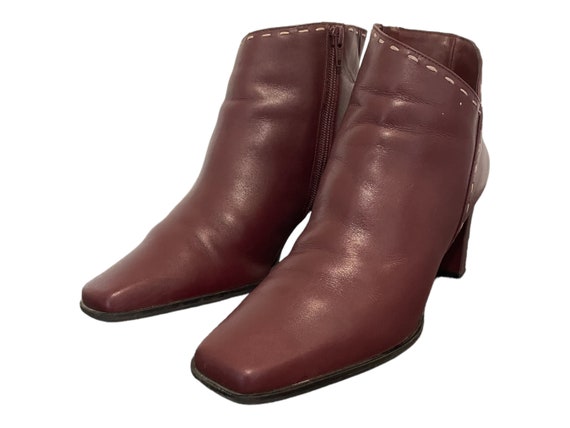 Vintage 1990s Burgundy Leather Women Ankle Boots-… - image 9