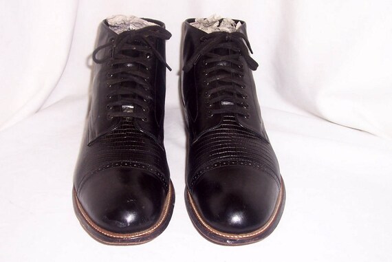 Vintage Stacy Adams Leather Ankle Boots: Men display picture 2