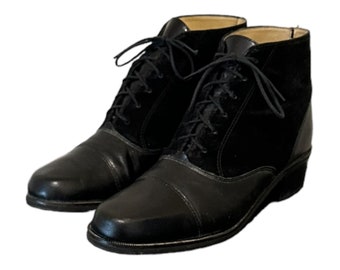 Vintage Stiefel-Schwarze Stiefel-Stiefeletten-US Damen Größe 8,5-Damenstiefel-Schnürstiefel-Vintage Damenbekleidung-Geschenk für Sie-1990er-Jahre-Echtleder-Stiefel.