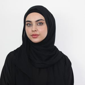 Premium Modal Hijab with Matching Under Cap