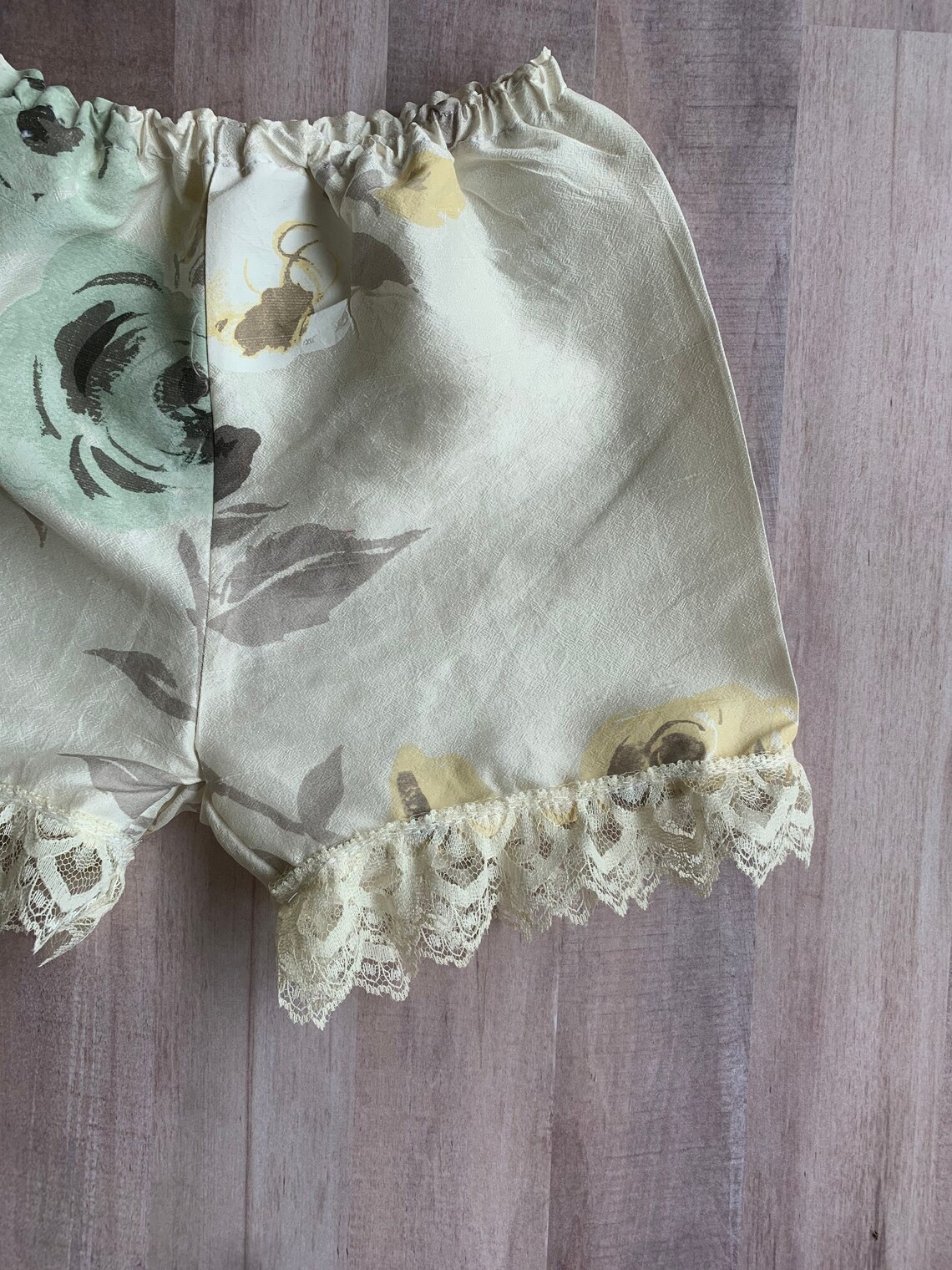 Baby Bloomer Shorts in silk floral Vintage Fabric 1218 Months Etsy