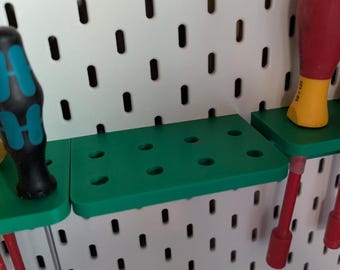 Modular Pegboard Screwdriver Holder Shelf – 3D Printed Tool Organizer with Multi-Size Slots