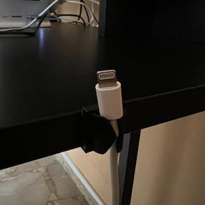 Mini skrivbordskabelklämma | 3D-utskriven PLA-kabelhållare | Enkel kabelhantering