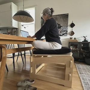 Active Sitting Chair – Ergonomic Adjustable Platform | Meditation & Functional Sitting | Versatile Design | Cushion Crafted in Chicago
