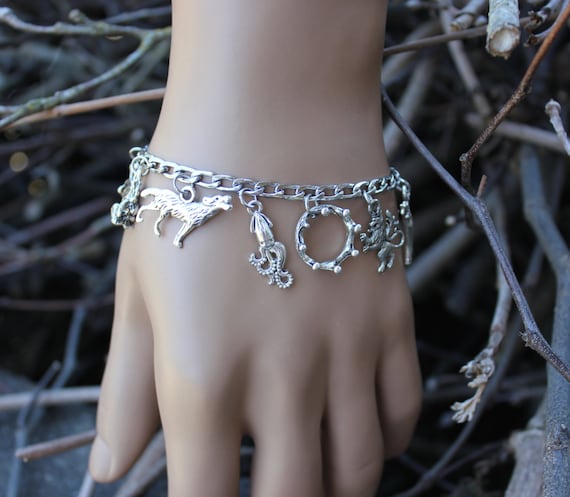 Sizes XS XL Fantasy Fan Jewelry Game of Thrones Silver Plated Charm Bracelet with Pewter Charms