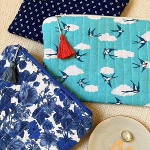 Pochette zippée en coton matelassé fait main - Trousse de maquillage de voyage, organiseur de produits de beauté, trousse de toilette