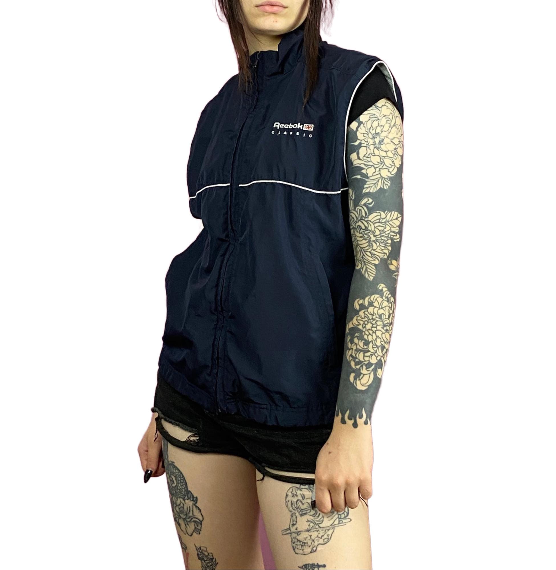 Old 90s Reebok Sports VestビンテージUSAアメリカ Vintage White Reebok Vest 90s Sports Vest with | Depop