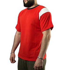 90s Nike Vintage Men&#39;s T-Shirt - L Red Cotton Blend