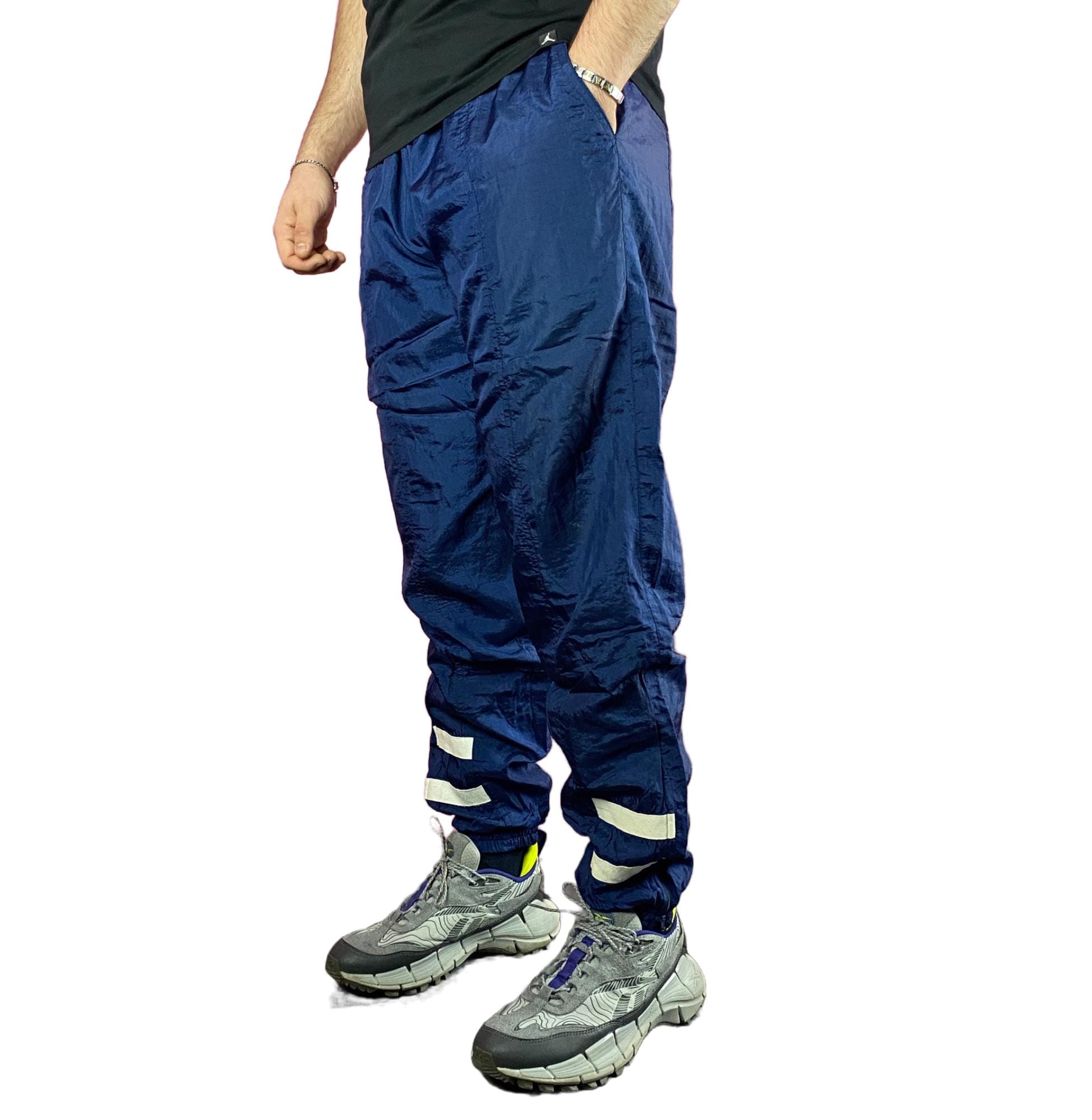☆BADBLOOD☆ ADS Vintage Nylon Track Pants Navy BAD BLOOD ADS Vintage Nylon Track Pants - Navy – SeoulSeoul