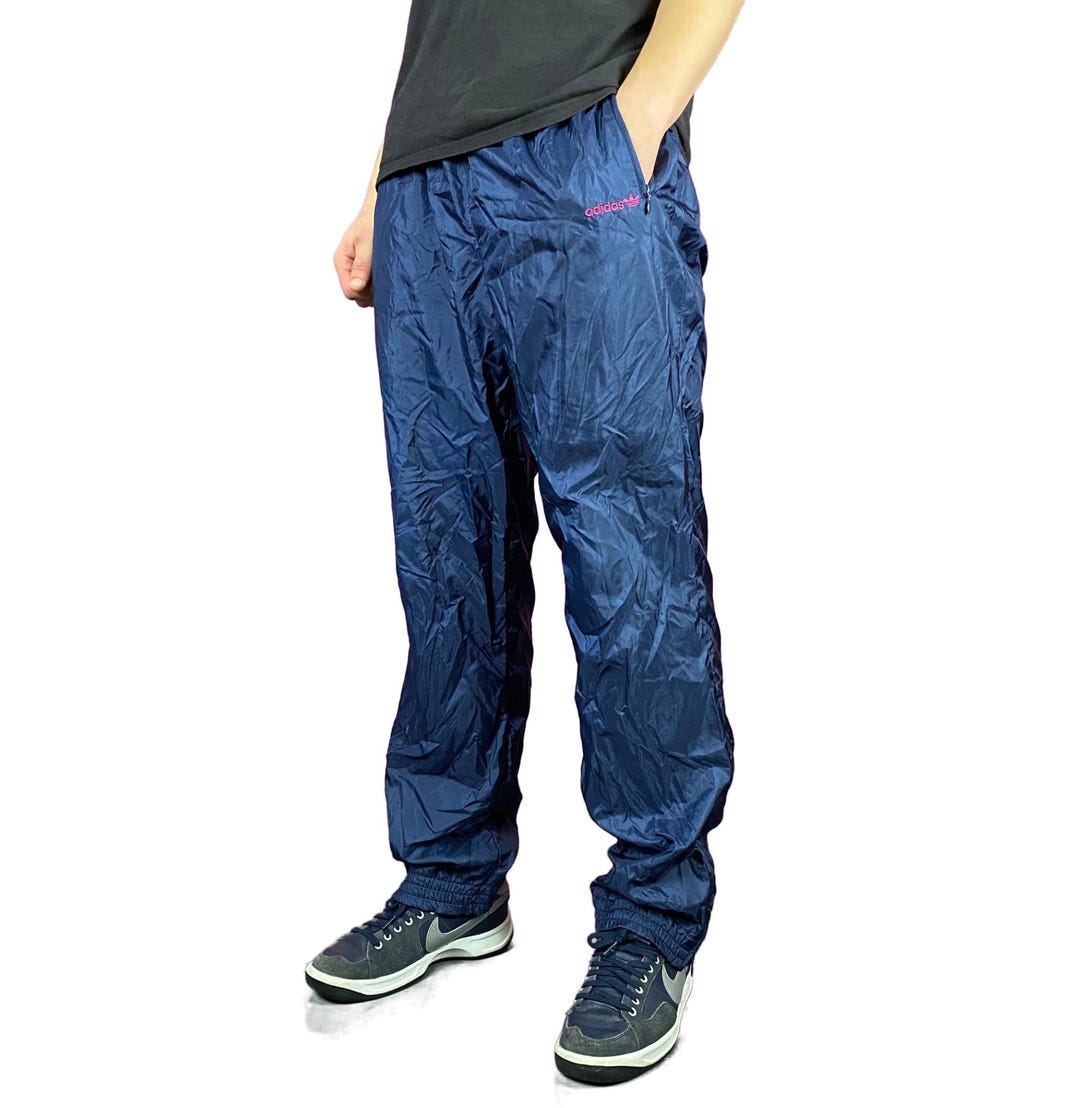 パンツ 90s adidas nylon track pants 90s Adidas Vintage Men's Track Pants - XL Navy Blue Nylon - Etsy