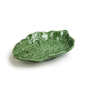 Ceramic green  color portuguese cabbage platter